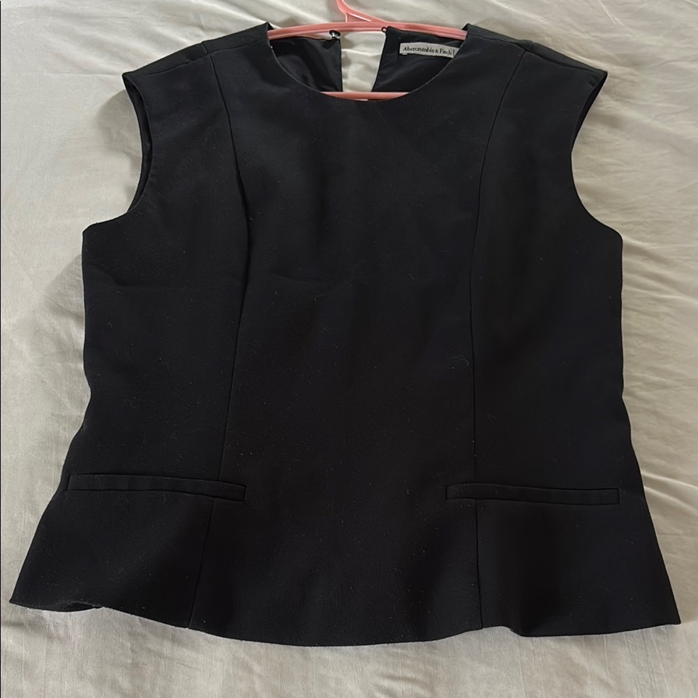 Black Sleeveless Top